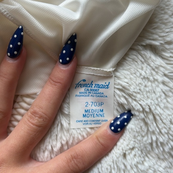 Vintage French Maid White Slip Skirt | Lace Trim | Y2K Lingerie | Coquette - Picture 4 of 5